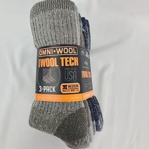 NEW OMNI-WOOL 3-Pack Merino Wool Hikers Wicking Arch Support Socks Sz M NWT